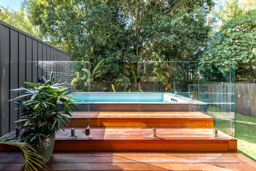 Cocktail Plunge 4 · Marble, above ground installation in QLD