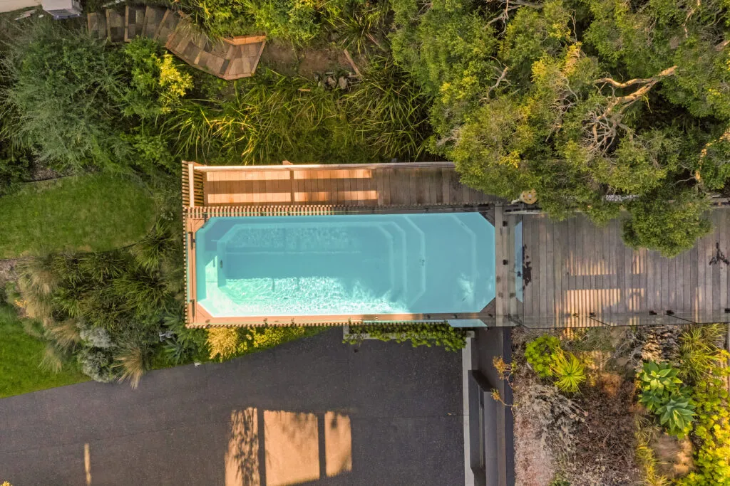 Relax 6 · Marble, raised platform installation in QLD